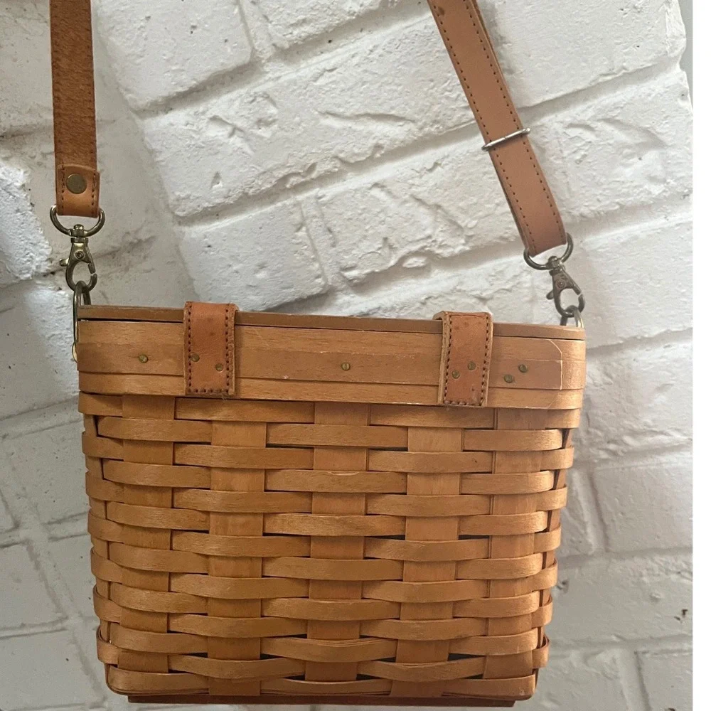Longaberger 1997 Handwoven Basket Purse Wood Lid Leather Strap Crossbody Bag - Picture 5 of 11